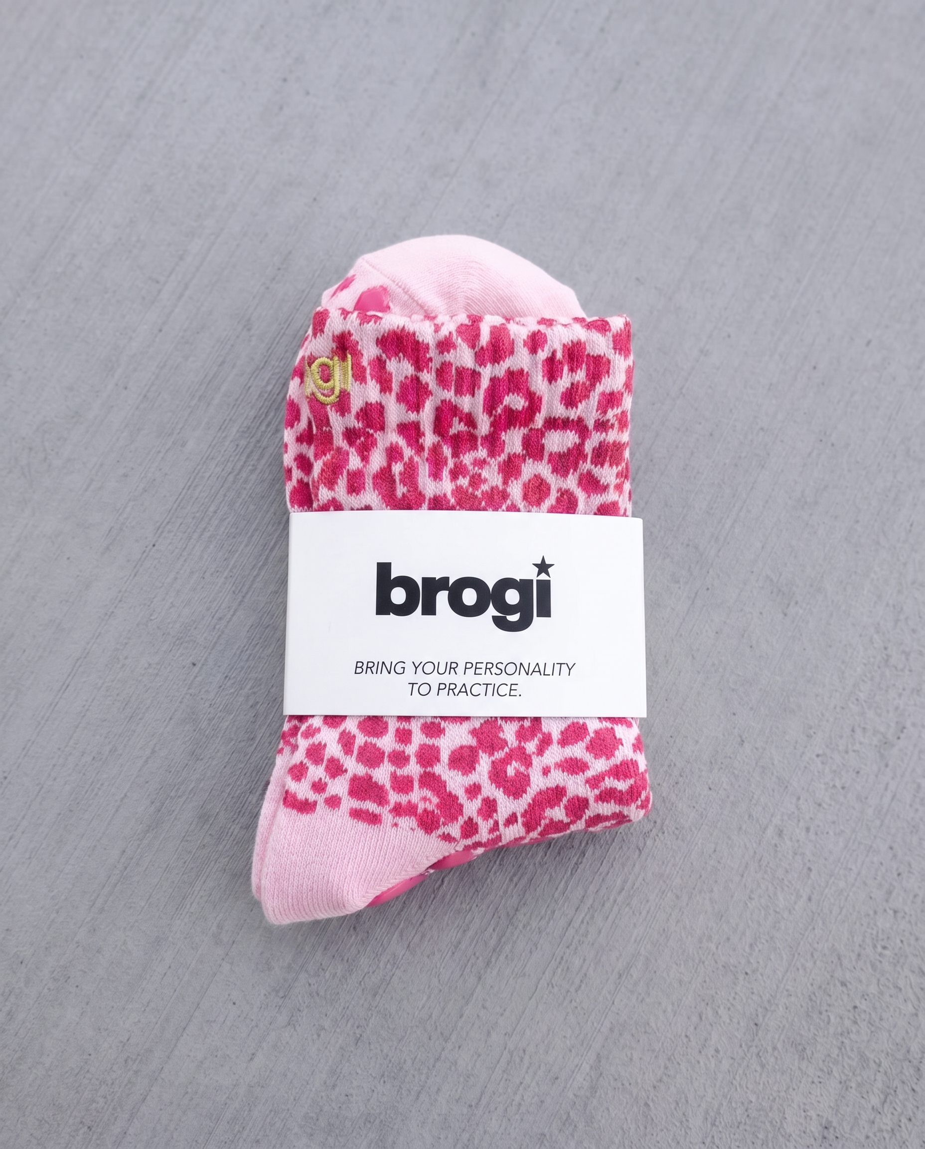 Cheetah Grip Socks - Pink M/L - Brogi Yoga