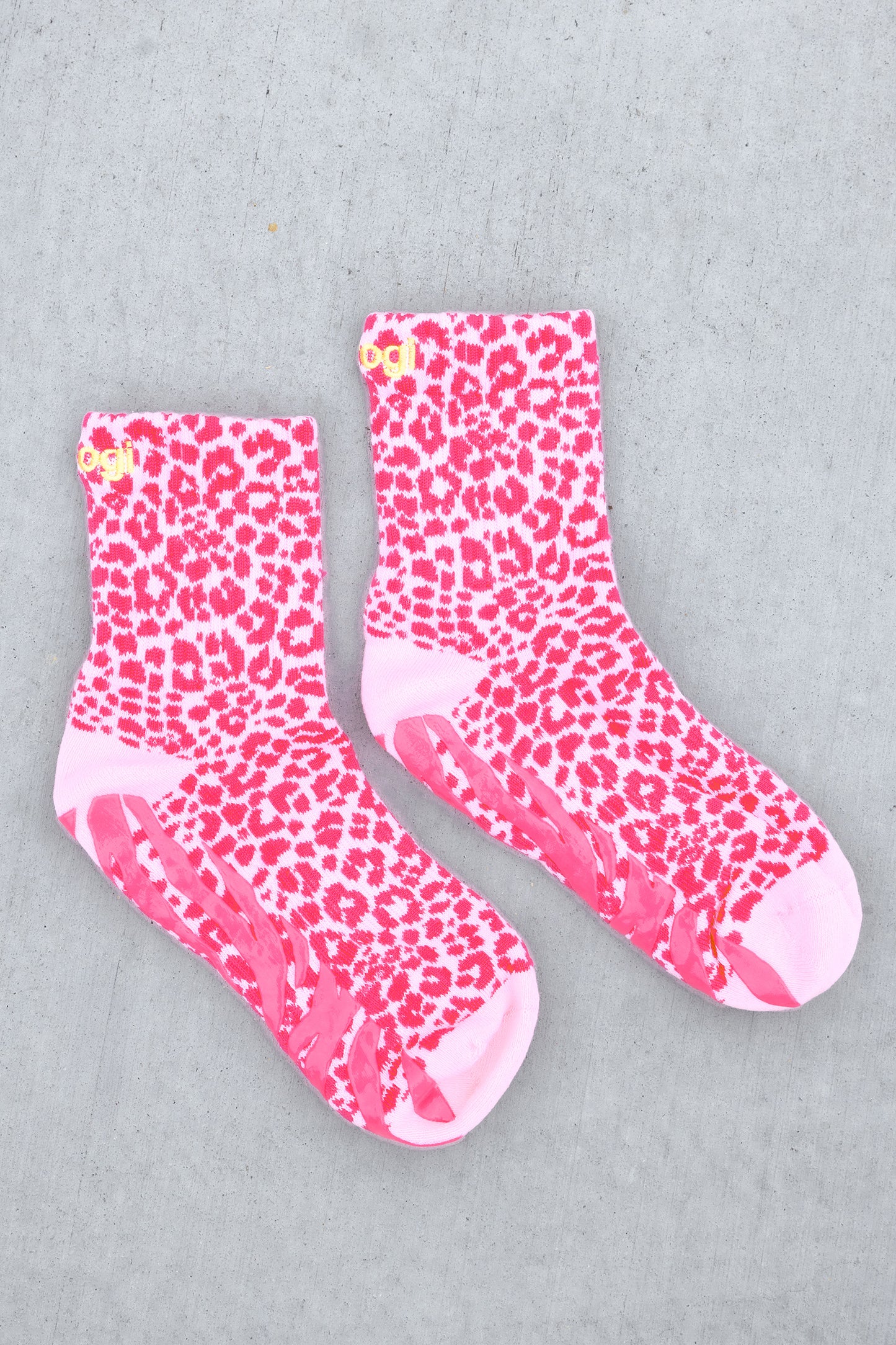 Cheetah Grip Socks - Pink M/L - Brogi Yoga