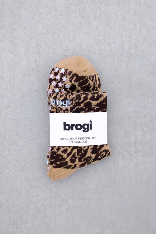 Leopard Grip Socks - Brown M/L - Brogi Yoga