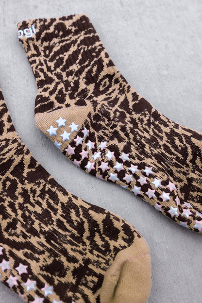 Leopard Grip Socks - Brown M/L - Brogi Yoga