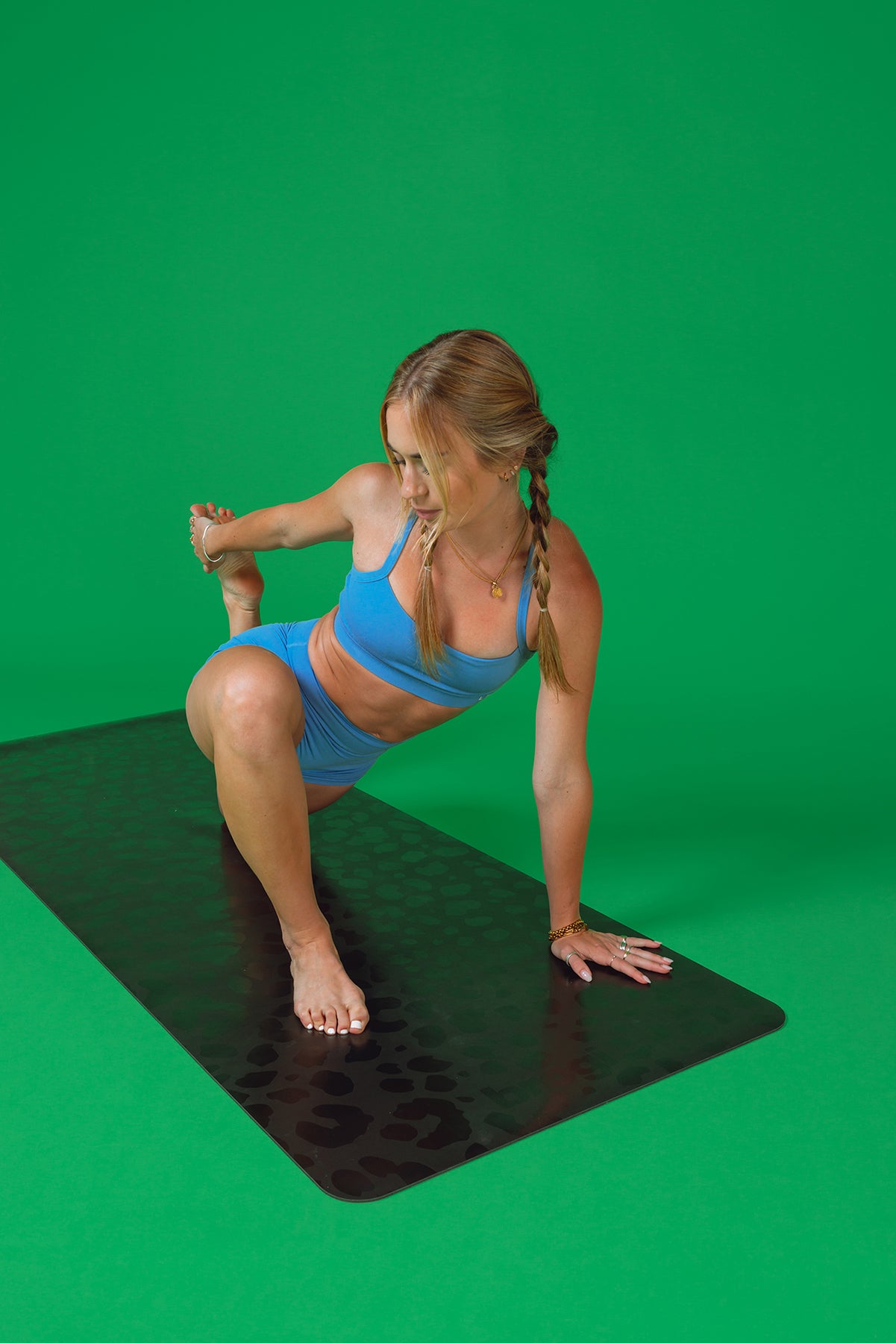 Tonal Black Cheetah Yoga Mat
